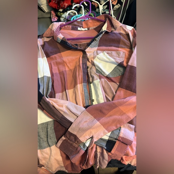 Maurice’s multi colored long sleeve button up - Picture 1 of 1